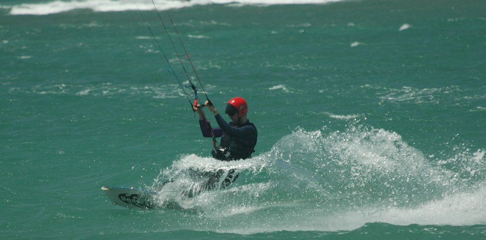 Kite surfing spray